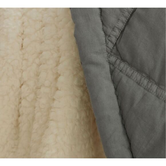 Pottery Barn Teen Washed Rapids Quilt Dark Grey Twin XL - Picture 2 of 7